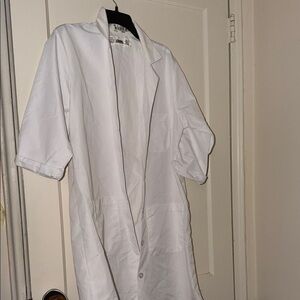 Cintas White Lab Coat size m